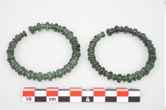 Foto von Bronzeknotenarmreif (NHMW-PRAE-026273)